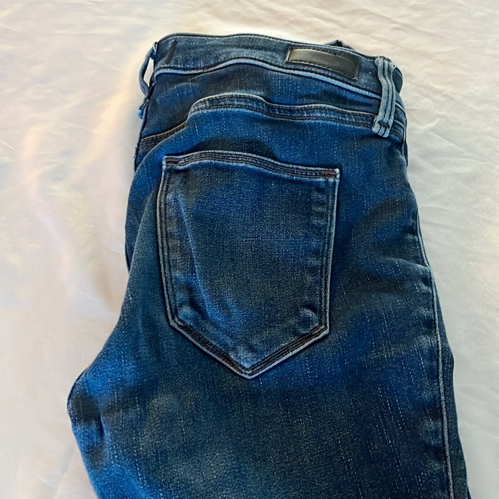 A&F Skinny Jeans - Picture 2 of 6